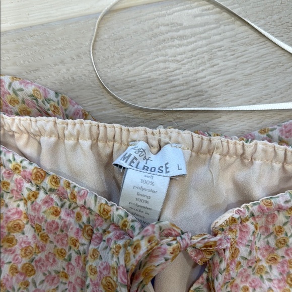 Long sleeve shirt smocked floral size large part of set - Picture 2 of 3